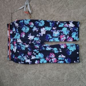 LIVI capri legging 18/20